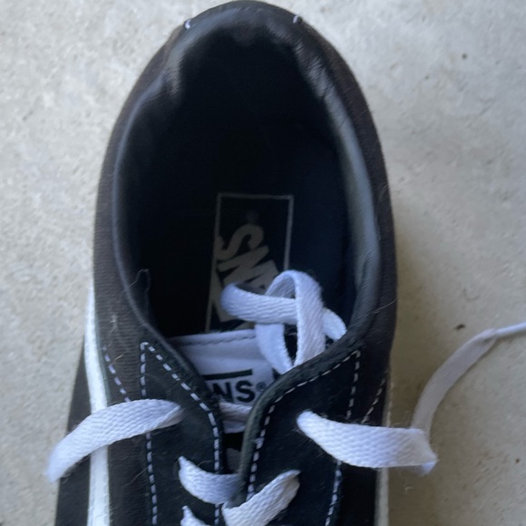 Vans Old Skool Low Top Sneakers
Black White 507698 - Picture 3 of 7
